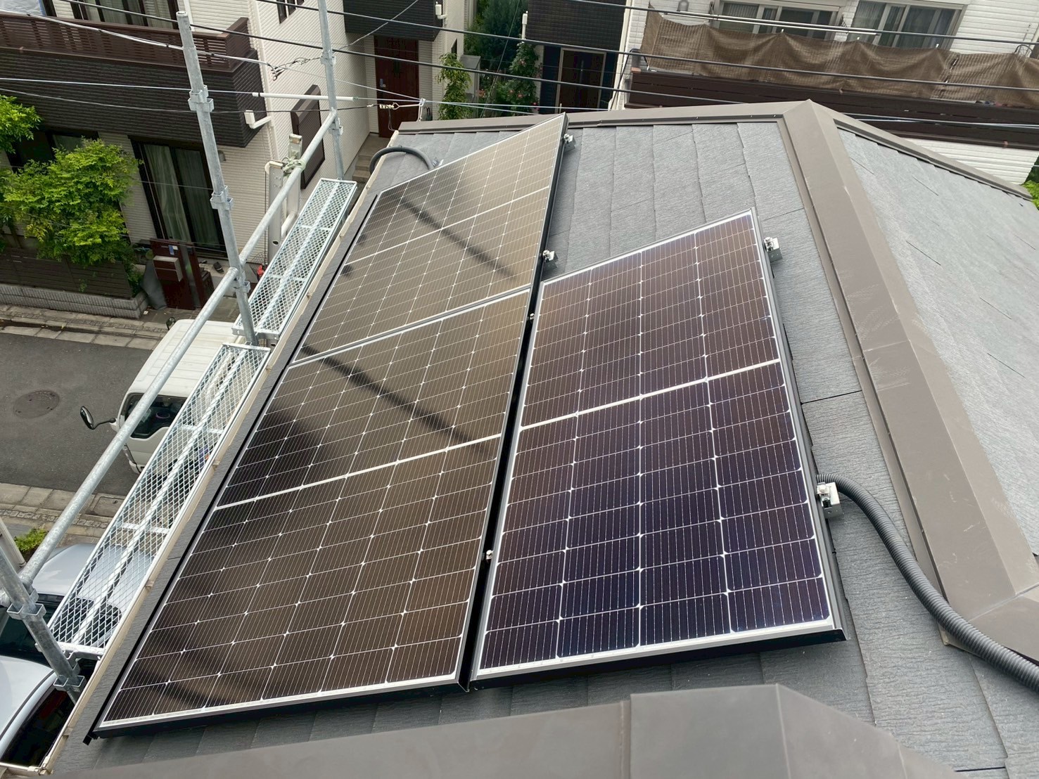 東京都新宿区F様　長州産業5.948kW太陽光+長州産業スマートマルチ12.7ｋWh（全負荷型）蓄電池設置工事