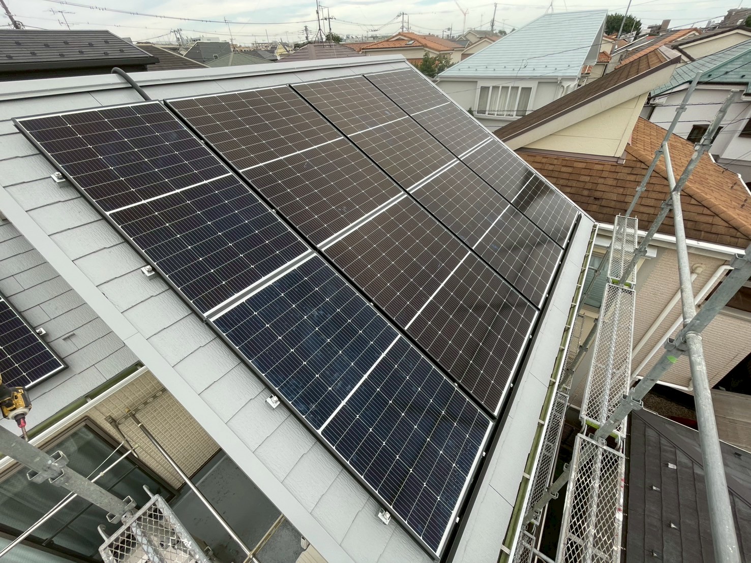 東京都世田谷区T様　長州産業6.376ｋW太陽光364W、243W、238W+長州産業スマートマルチ12.7ｋWh（全負荷型）蓄電池設置工事