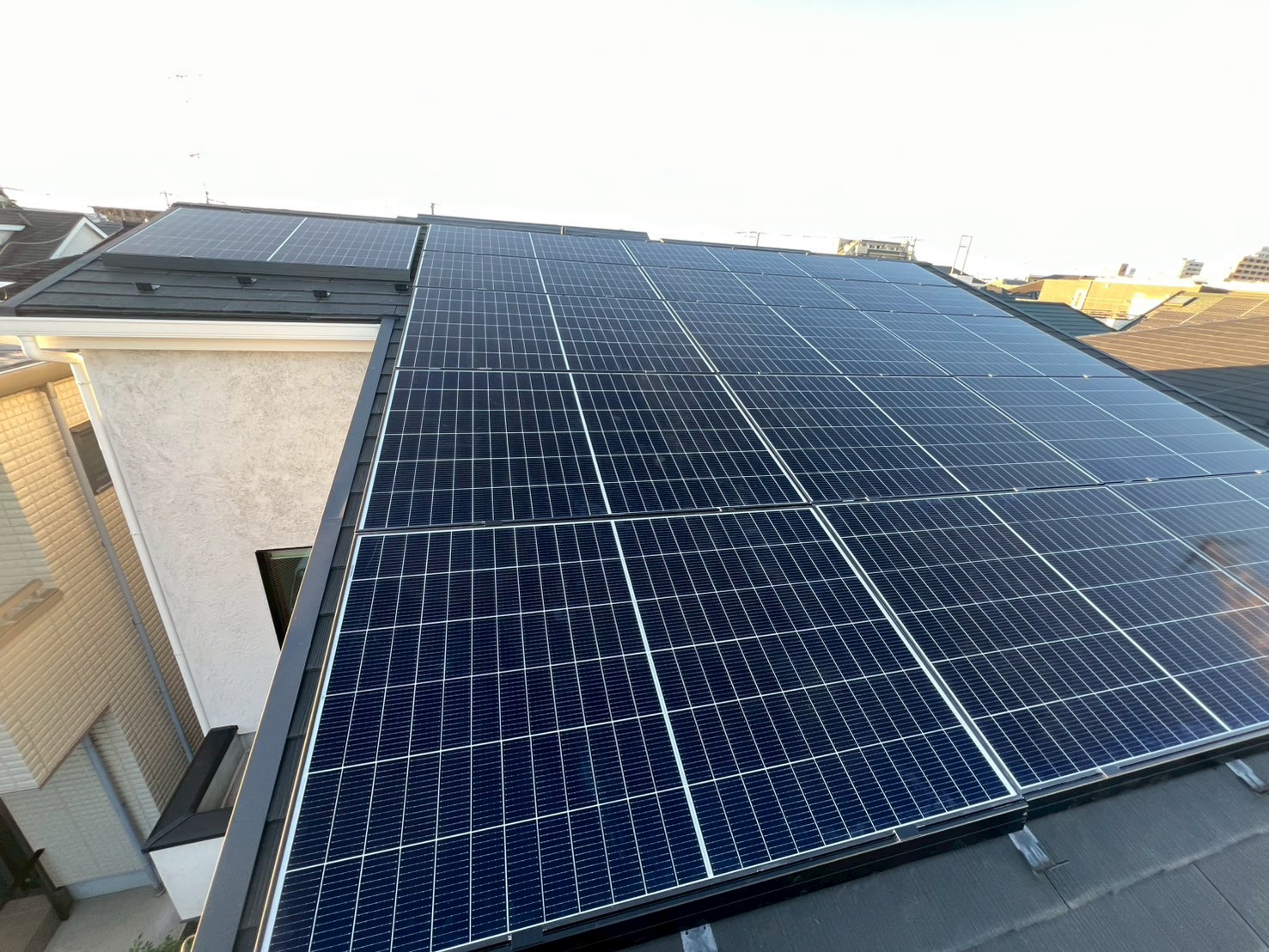 東京都国立市S様　ｶﾅﾃﾞｨｱﾝｿｰﾗｰ6.35kW太陽光455Ｗ、300W+蓄電池EP Cube13.3